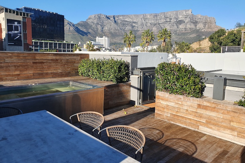 9b Loader Street - roof deck